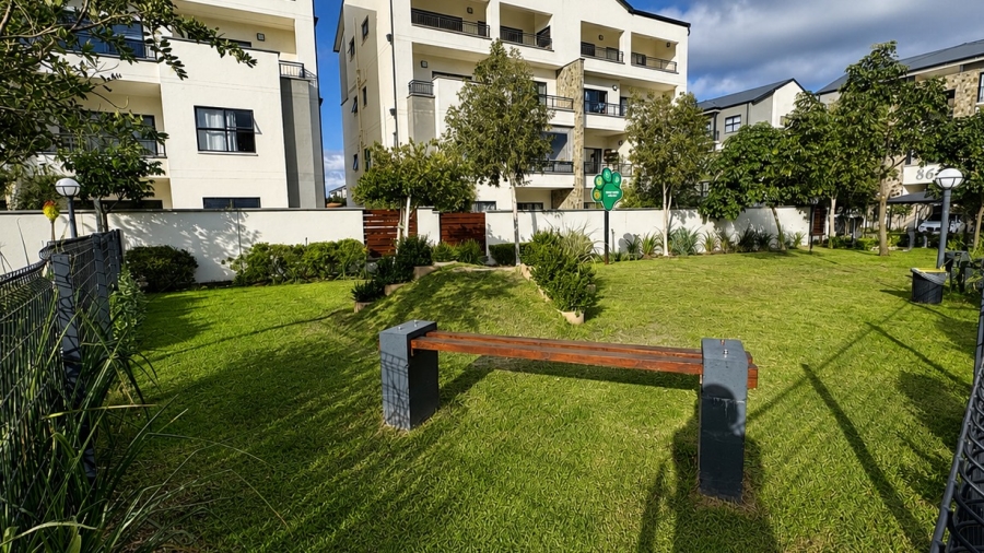 1 Bedroom Property for Sale in Sandown Western Cape